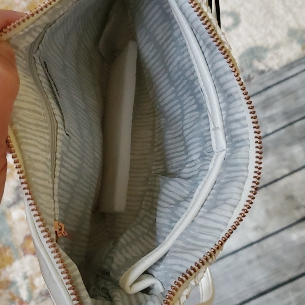 White Maurices Purse - Picture 6 of 7